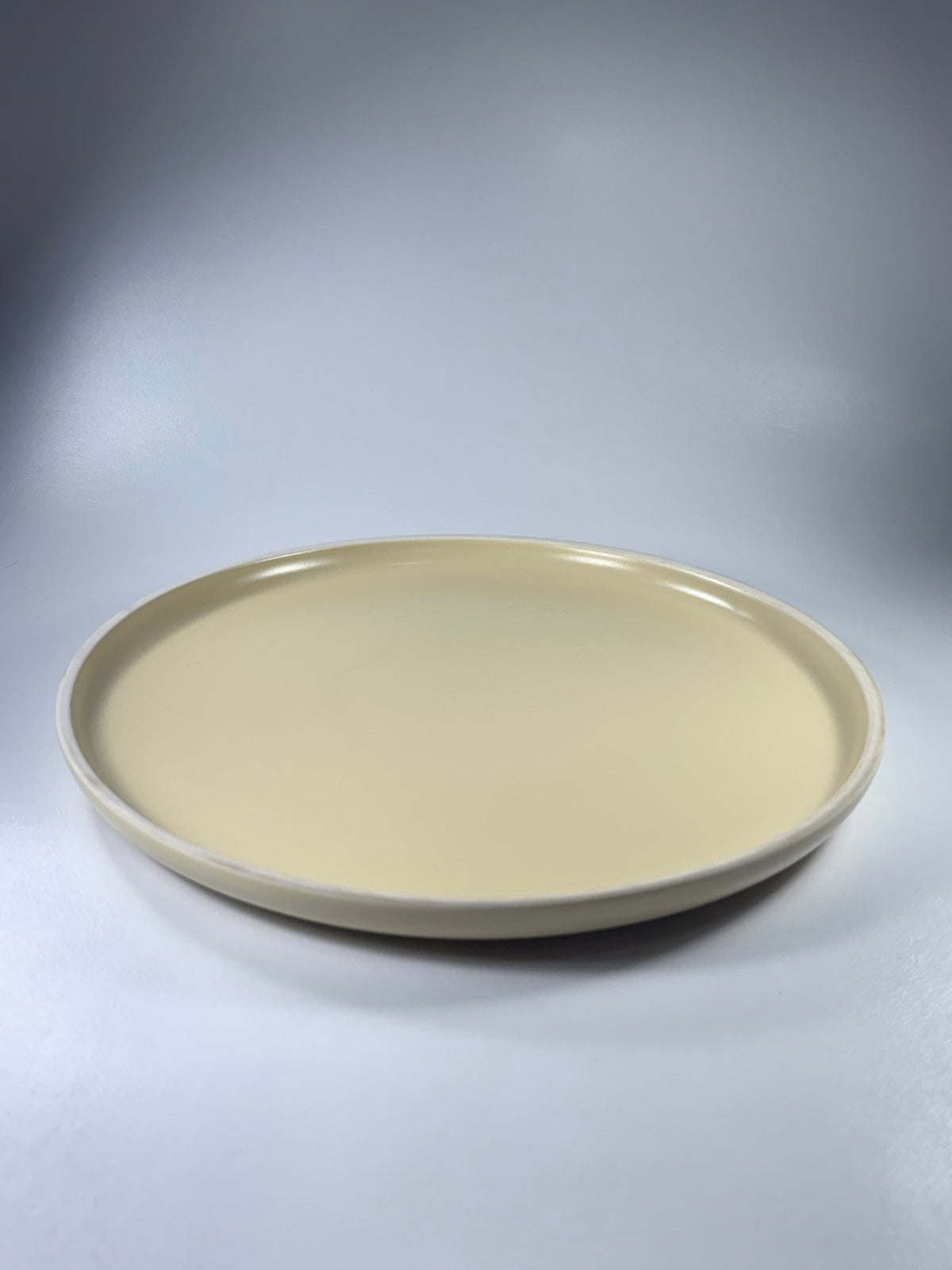 Plato Cartero De Colores Borde Blanco