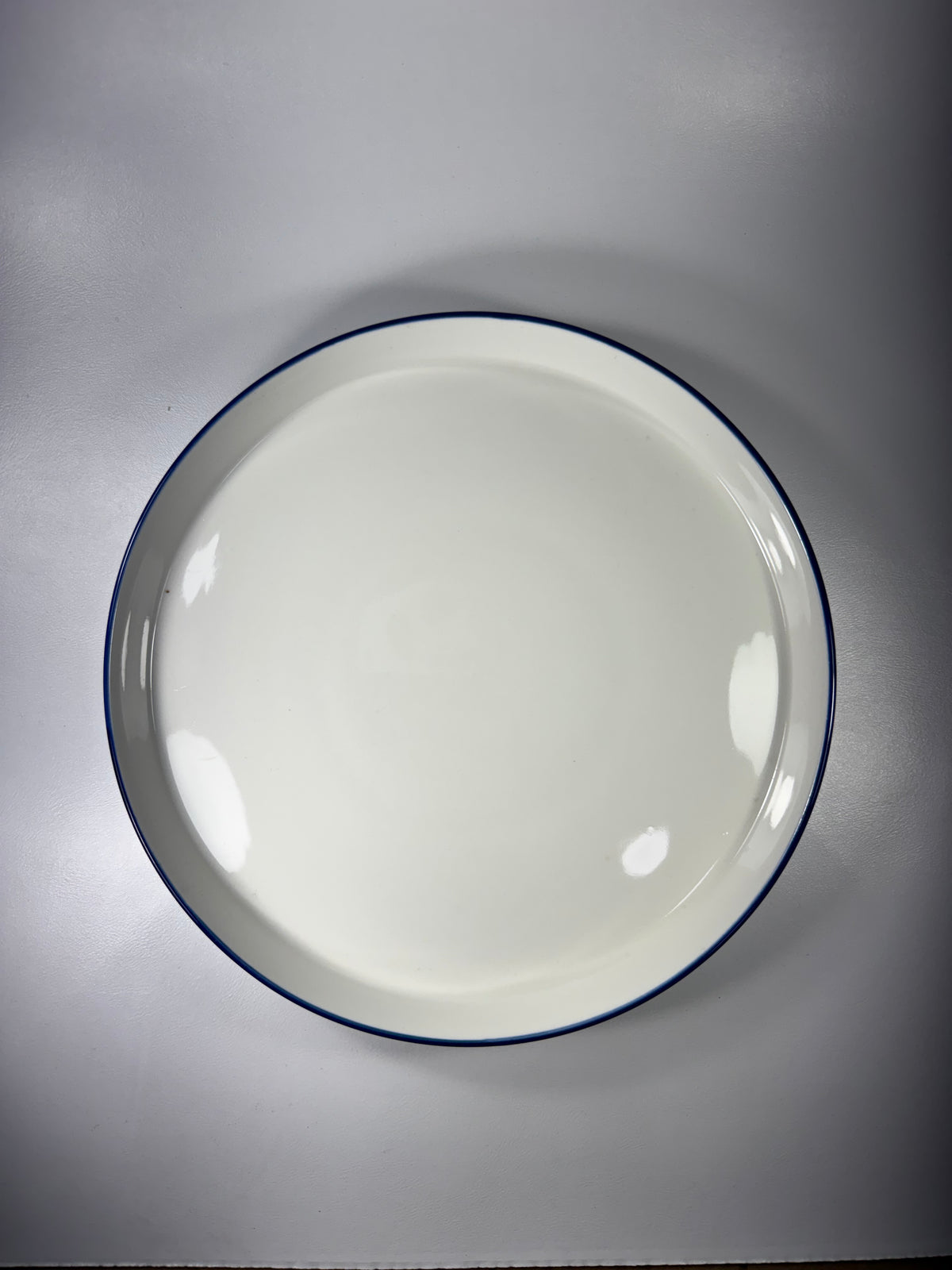 Plato Cartero Blanco Con Borde Azul