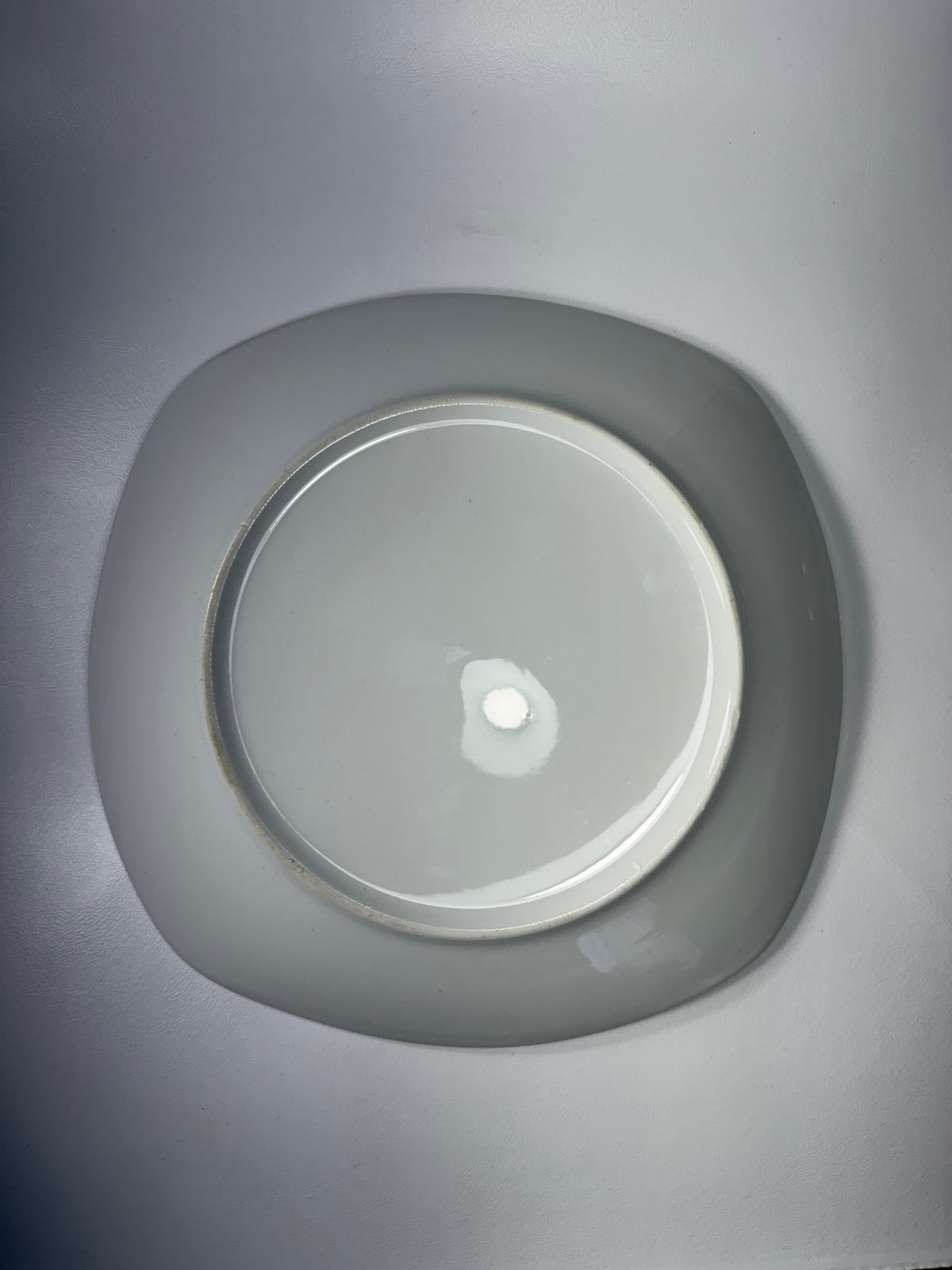 Plato Cartero Semicuadrado Blanco 10.5